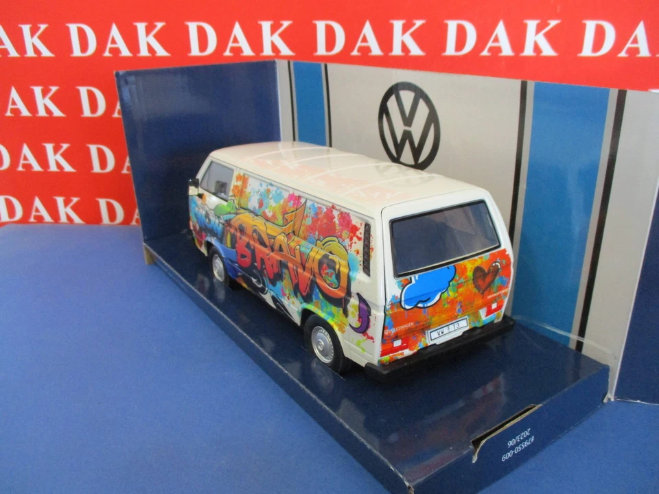 Die cast 1/24 Modellino Furgone Van Volkswagen T3 Transporter Wow Bravo MotorMax - Immagine 3 di 4