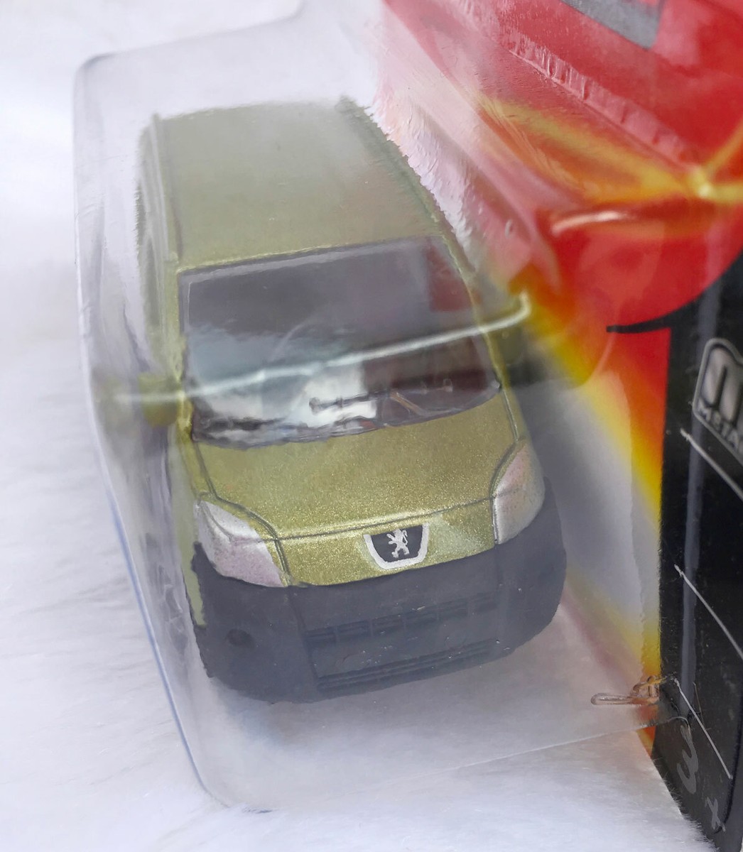 Baghers PEUGEOT ミニカー Amazon | NOREV B プジョー 408 GT ハイブリット 23 パール