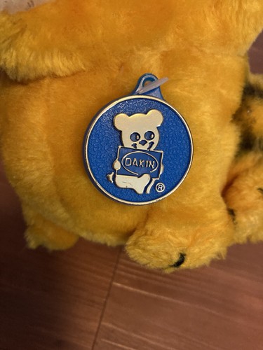Vintage Garfield Plush Cat 1981 Dakin Stuffed Animal With Tags Feed Me - Picture 3 of 8