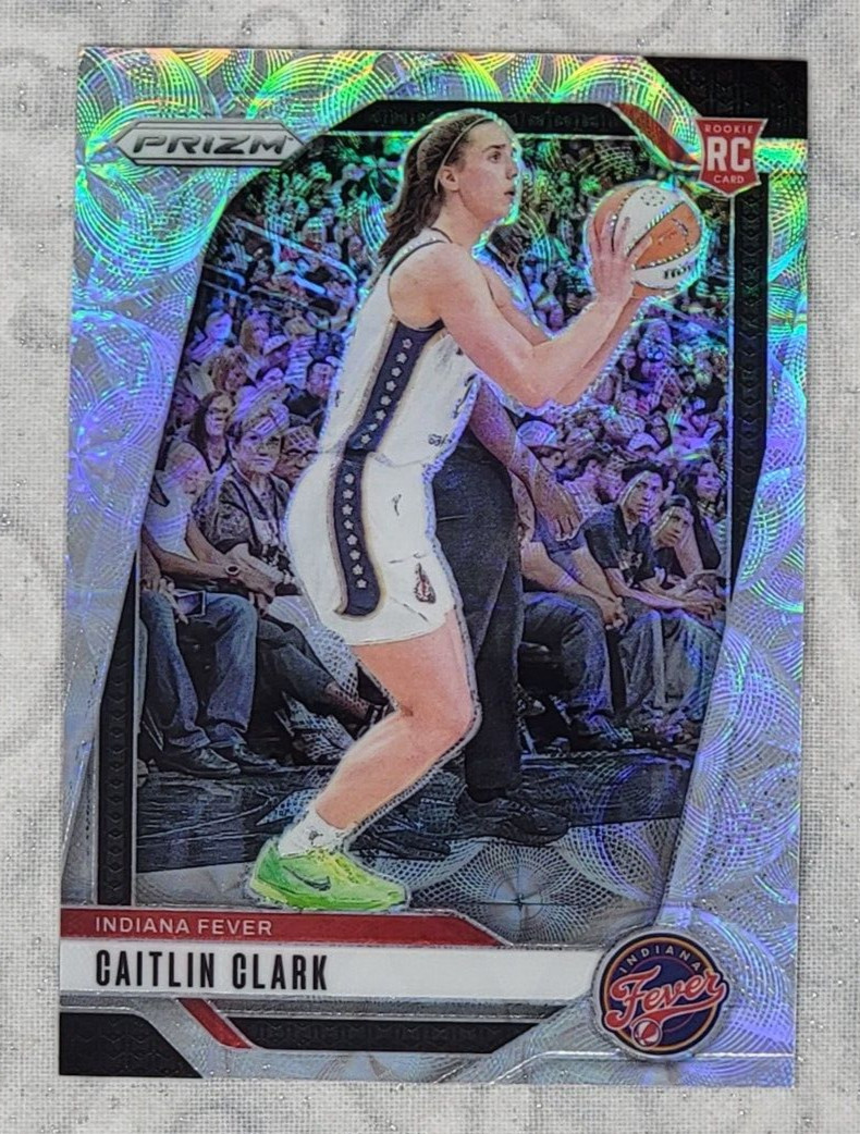 2024 PANINI PREMIUM PRIZM CAITLIN CLARK INDIANA FEVER ROOKIE WNBA #46 / 99