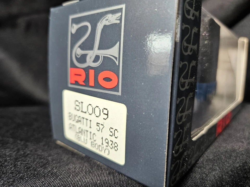Rio 1938 Bugatti 57 SC Atlantic escala 1:43 Inv. #3783 - Imagem 3 de 3