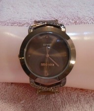 Round Mon Cheri Women's Brown Wristwatch with Cubic Zirconia