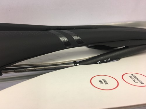 Selle Italia SP-01 Superflow S3 130x288mm TI316 Tube Rail Saddle (Black) - Picture 5 of 5