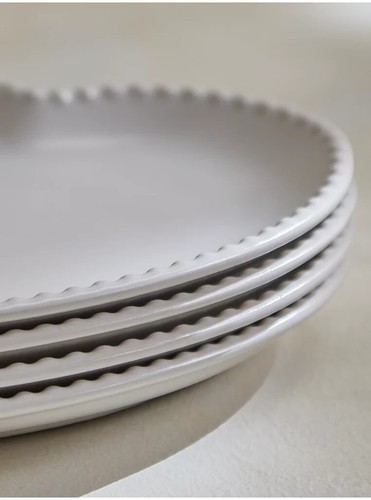 Stacey Solomon White Beaded Heart Side Plate 20.5 x 16.5 x Set Of 4 Brand New - Picture 4 of 4