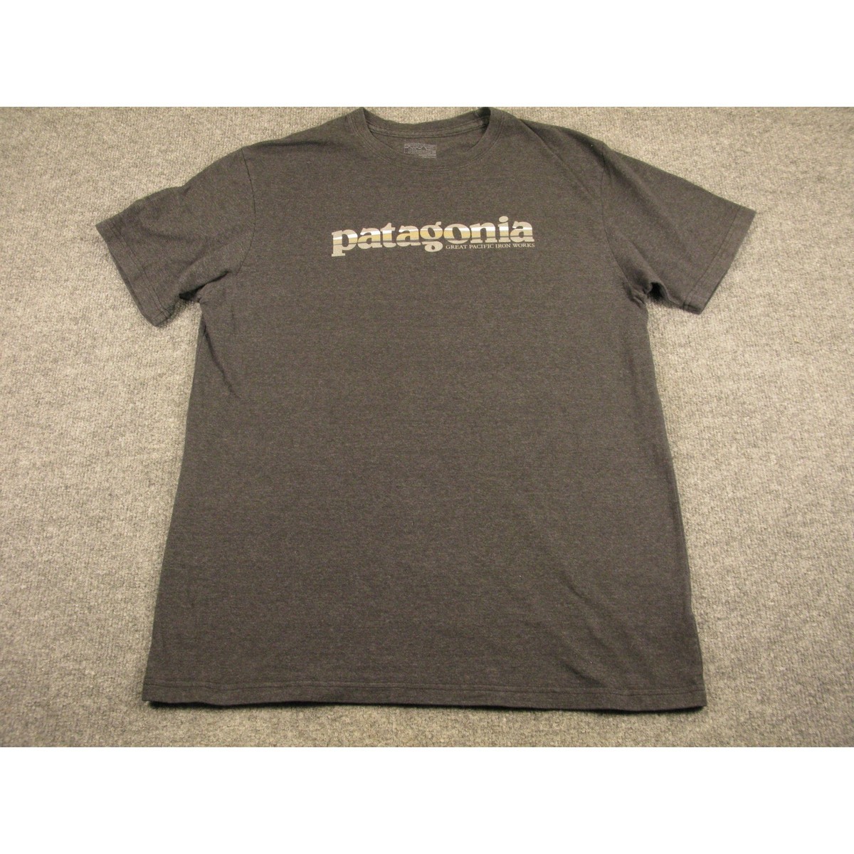 Rare Patagonia Mens L Great Pacific Iron Works Graphic T-Shirt