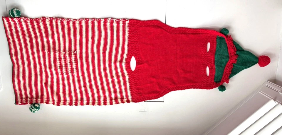 Baby car seat blanket - Christmas Elf baby 0-6 months with hat - Image 2 of 2