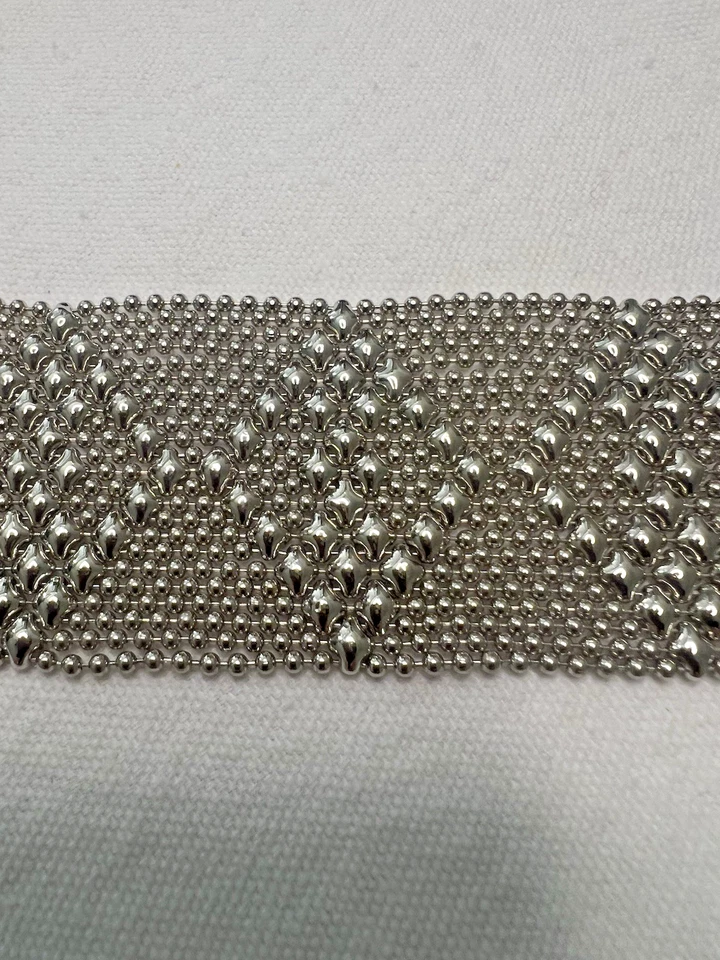 Brazalete Sergio Gutiérrez Diseño Diamante Plata Malla Metal Líquida Foto 2 de 4