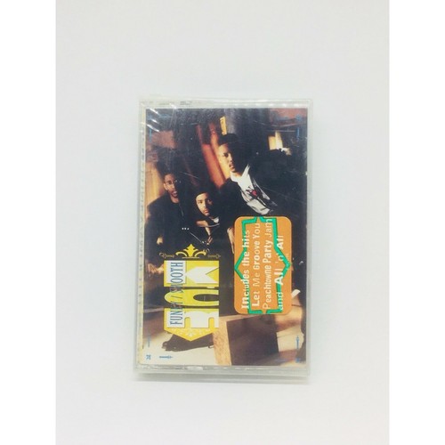 KCM Doing It Funky Smooth cassette tape USA 1991 Virgin 4-92098 - Picture 5 of 12