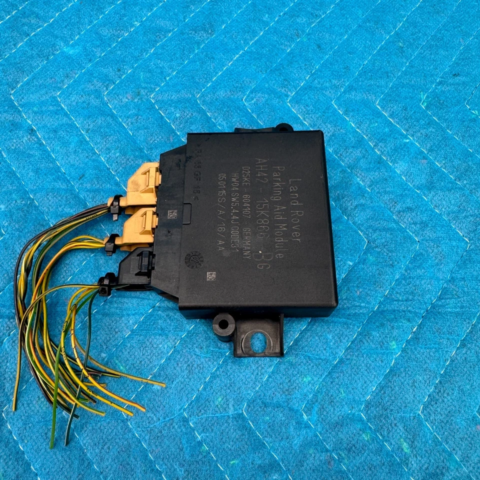 Range Rover L322 2010-2012 módulo de ayuda de estacionamiento OEM AH4215K866BG Foto 4 de 4