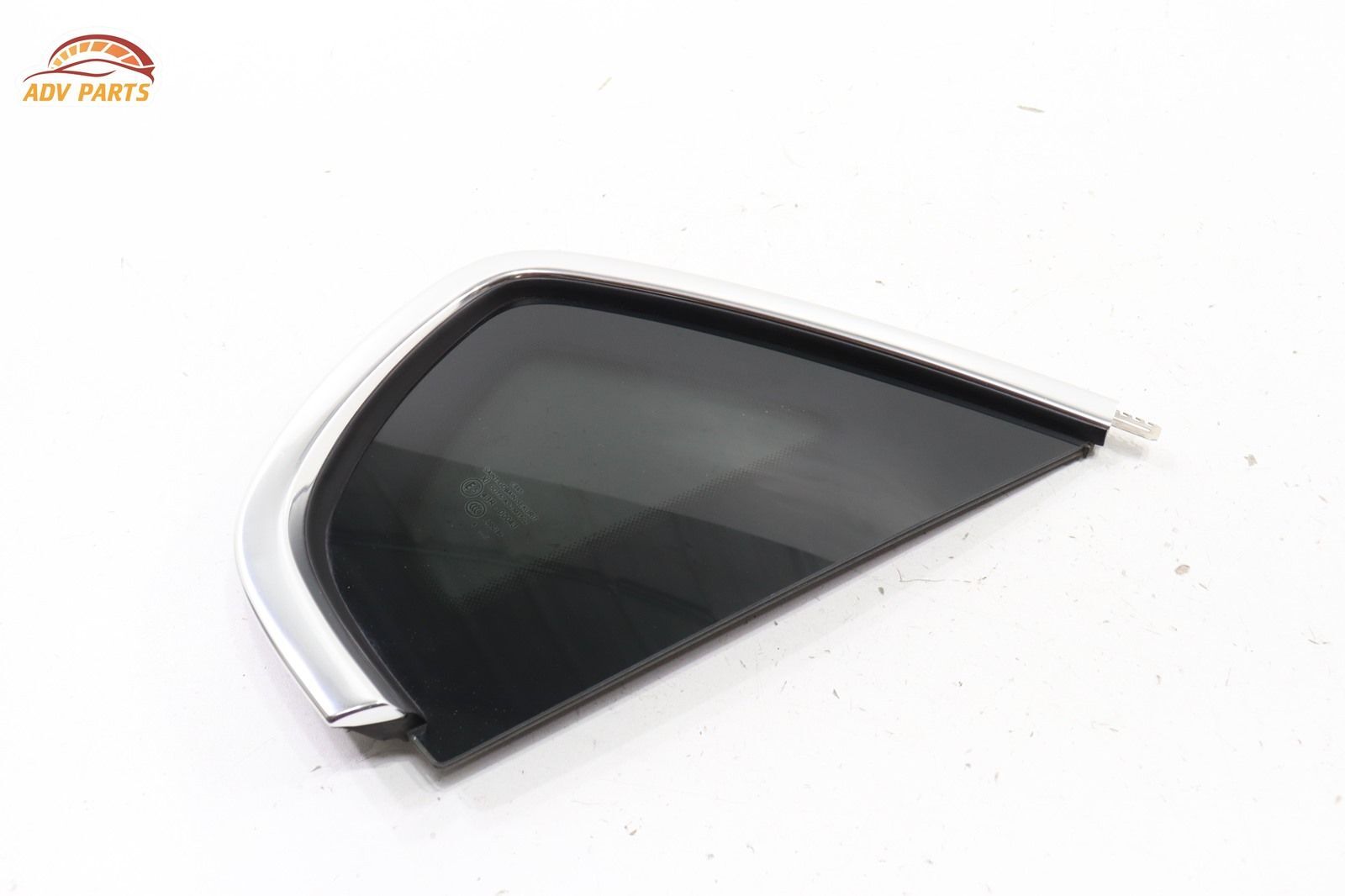 2014 - 2021 MASERATI QUATTROPORTE REAR RIGHT SIDE QUARTER WINDOW GLASS OEM