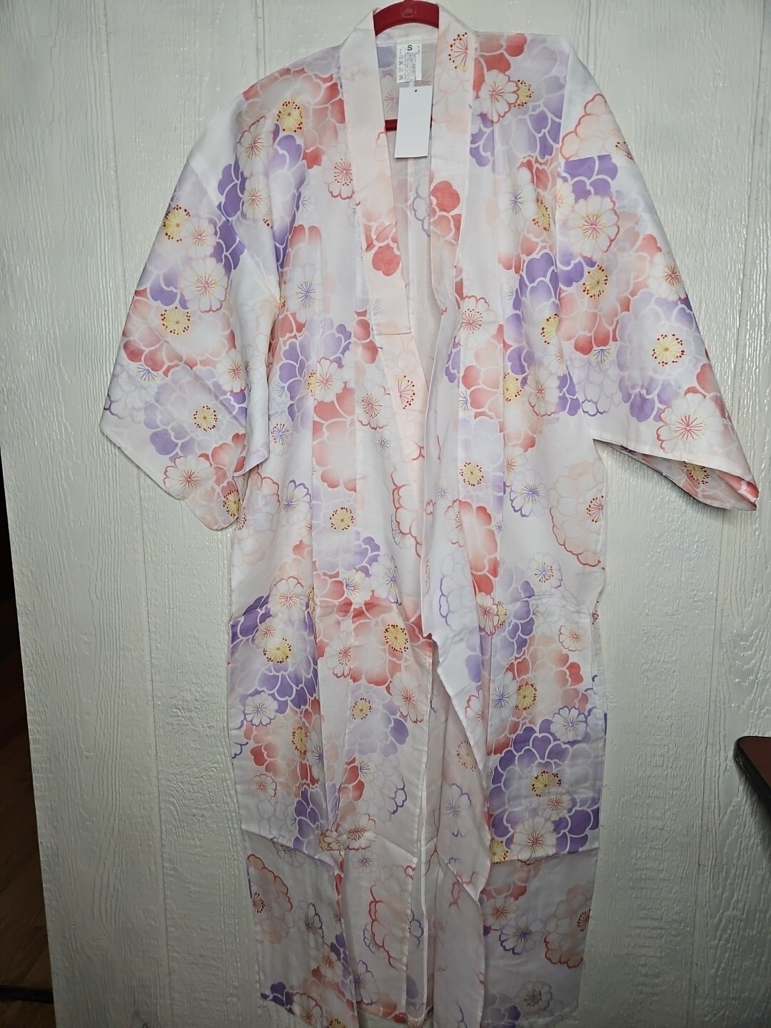 Picture 1 of 4
