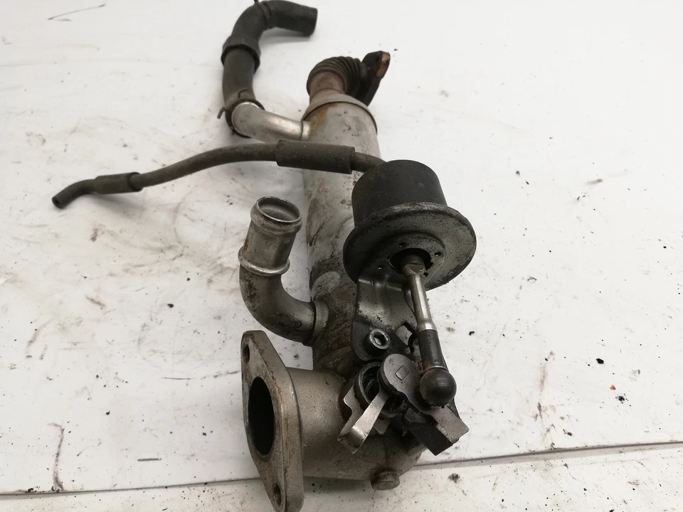 VW TRANSPORTER V Bus EGR Cooler - image 3 of 4