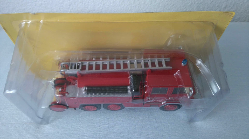 CAMIÓN TRUCK BERLIET FF 6X6 FIRE BOMBEROS IXO 1/43 NUEVO NEW MINT IN BOX - Imagen 4 de 4