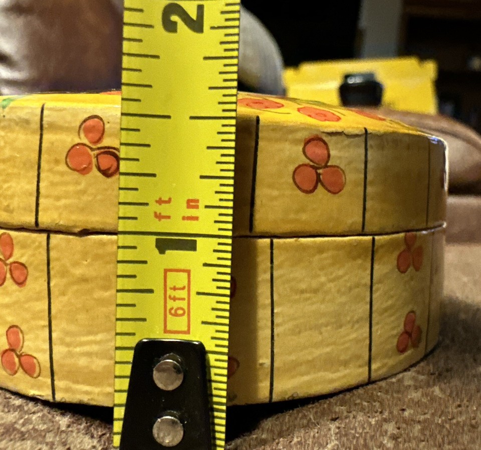 Vintage Small Kitty Cat Trinket Box Made In India Paper Mache Lacquered