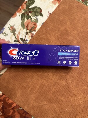 Crest 3D White Stain Eraser Icy Clean Mint Toothpaste - 3.1 oz - NEW