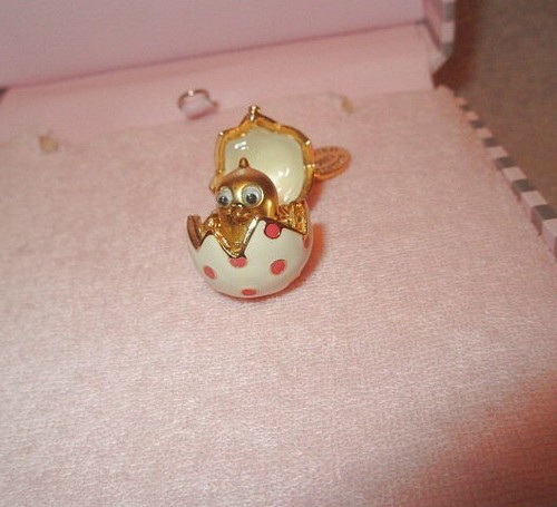 Juicy Couture Just Hatched Charm Locket Googly Eye Chick Easter Egg Opens Crysta