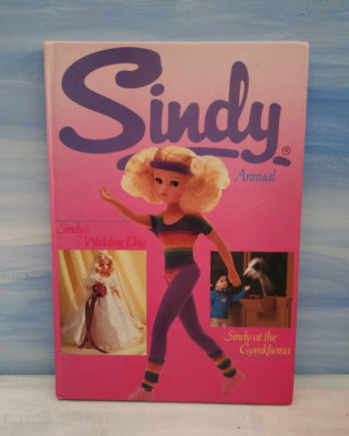 Vintage Sindy Annual 1984 - Sindy's Wedding Day & Sindy at The Gymkhana