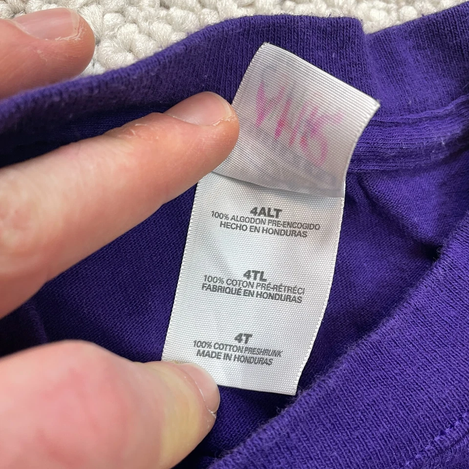 Camisa Gildan Activewear Ultra Algodón Juvenil 4T Crew I'm a Player SadieDey's Café Foto 4 de 4