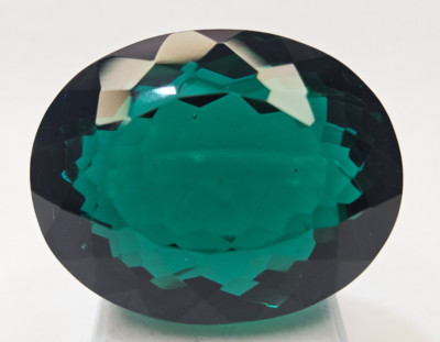 Green Emerald Oval Cut Colombian 244.60 Ct Loose EGL Certified Gemstone KH1111