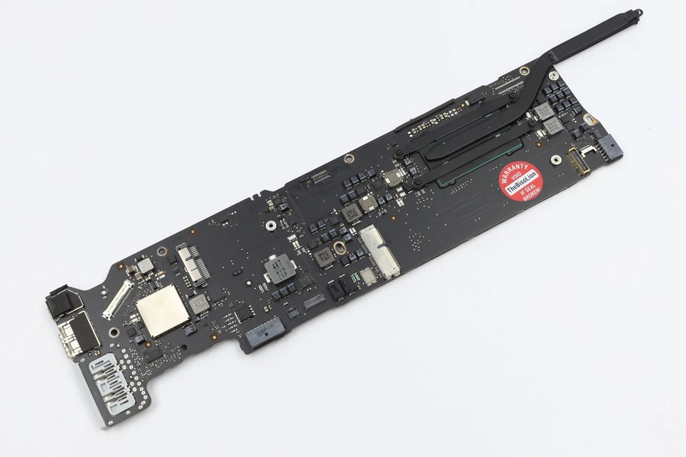 Apple MacBook Air 13" A1466 2013 Main Board Logic Board 1.7 GHz i7 8 GB 820-3437 - Bild 2 von 4