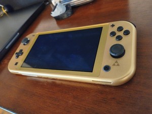中古美品Nintendo Switch Lite HYRULE EDITION Nintendo Switch Lite Hyrule Edition (JP) - Walmart.com