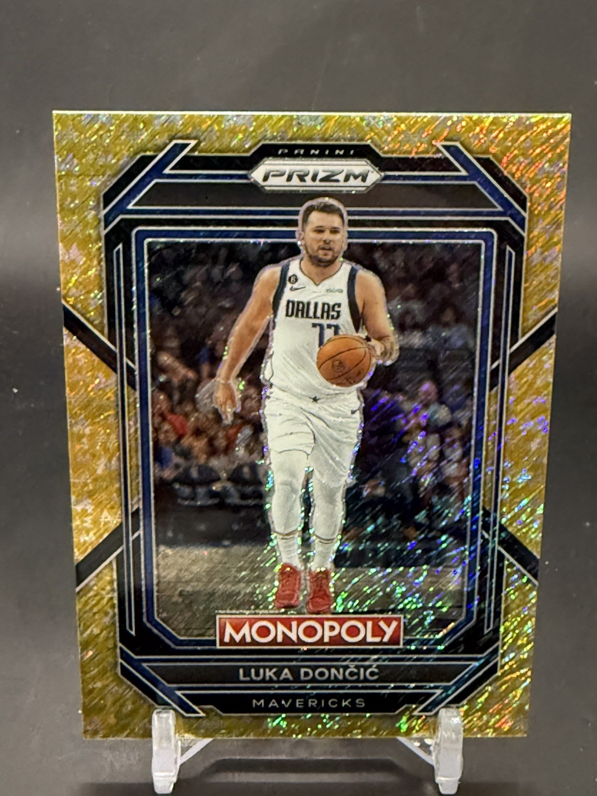 Luka Doncic 2022-23 Panini Prizm Monopoly Gold shimmer 151/500 #19 Mavericks 