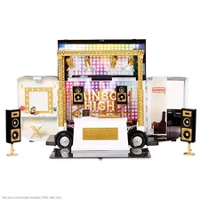Rainbow High Rainbow Vision World Tour Bus & Stage 4-in-1 Deluxe Playset