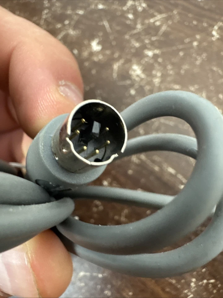 Vintage Logitech Scroll Wheel Ball Mouse M-C48 PS/2 Gray Retro Excellent TESTED - Image 4 of 4