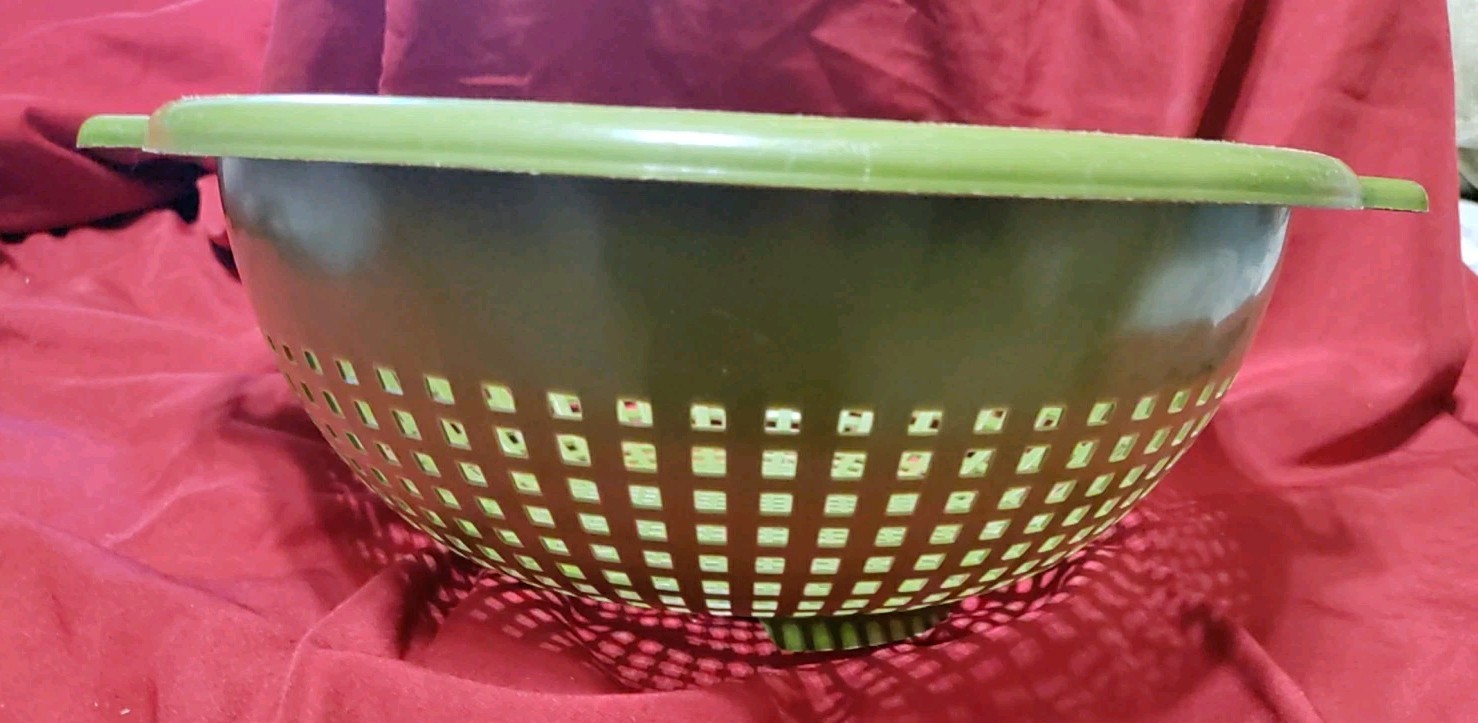 Vintage MCM Avocado Olive Green Max Klein Co Strainer Colander  1970s Kitchen