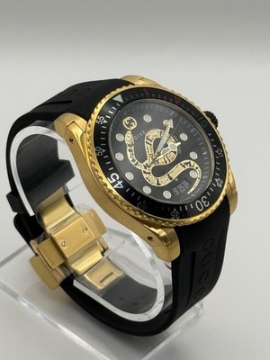Gucci Dive Black Dial Gold-Tone Rubber Strap 45mm. Men's Watch