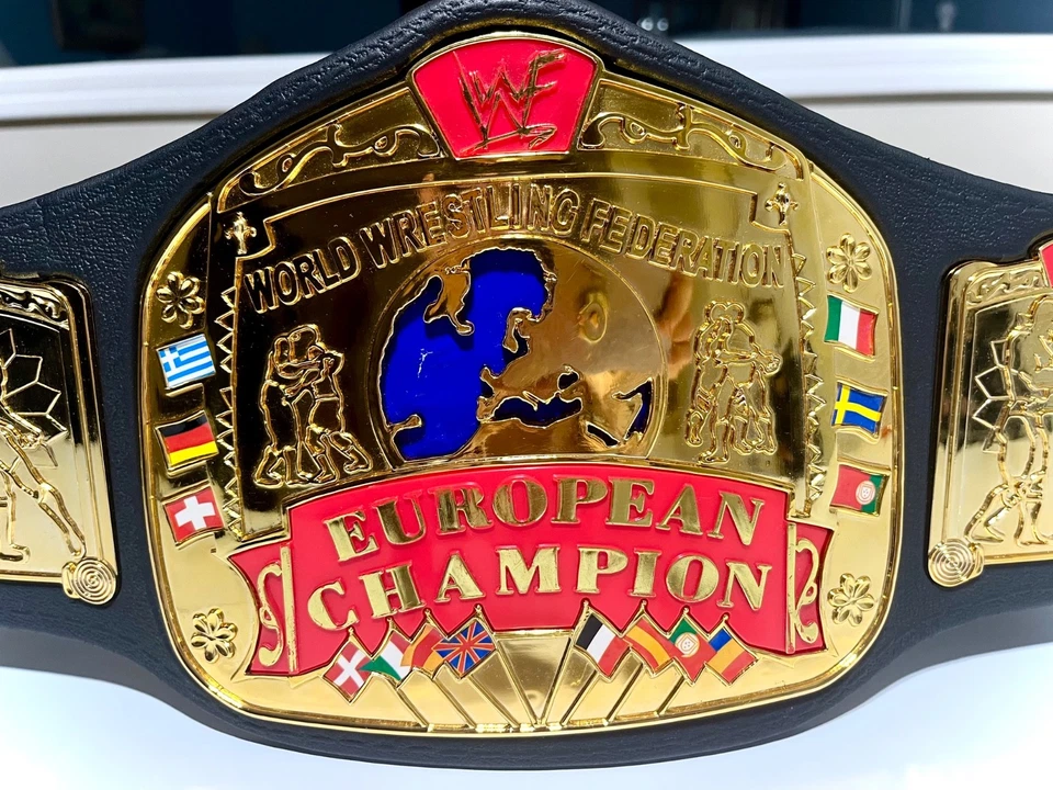 WWF - Vintage 2001 European Championship Replica Wrestling Belt - Image 3 of 3