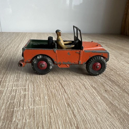 Dinky Toys #340 Land Rover Orange - Original Vintage