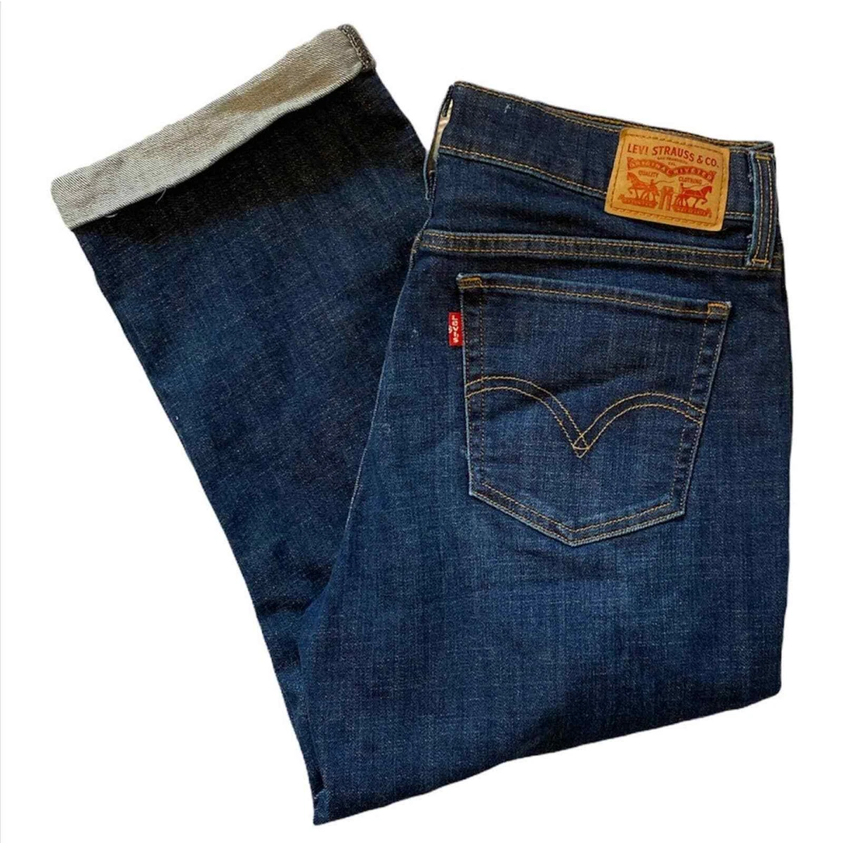 Levi capris shop jeans