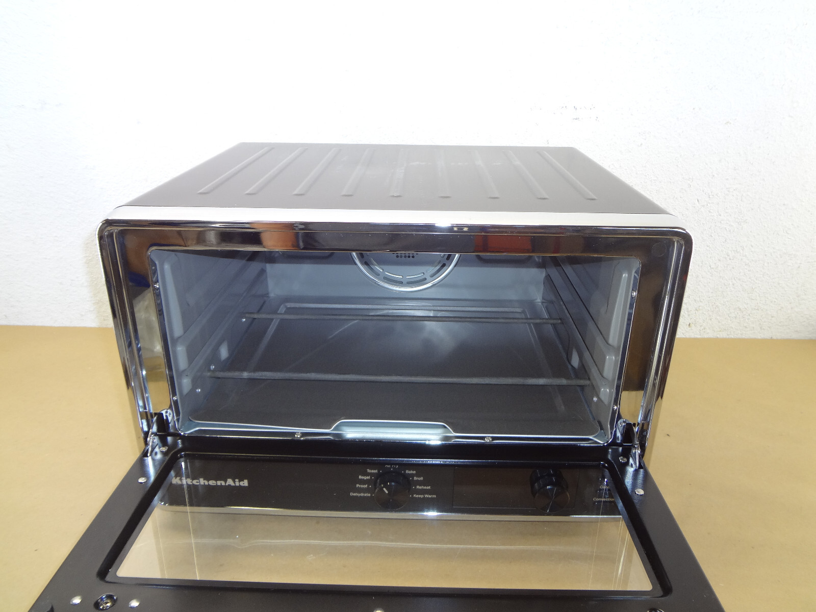 KitchenAid KCO124BM Digital Countertop Oven with Air Fry 883049593203