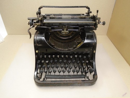 PARTS@ vintage typewriter * OLYMPIA Model 8 * Germany 1934-48 @PARTS - Picture 2 of 11
