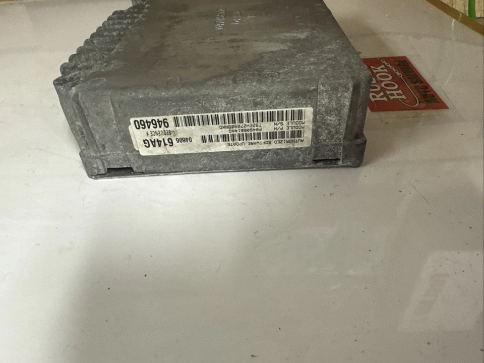 2000 Chrysler Concorde Engine Control Module ECM ECU 04745860 Foto 3 de 4