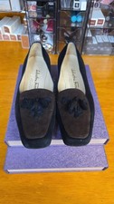 Salvatore Ferragamo Vintage Suede Crest Loafers   Black/Brown US 6.5 