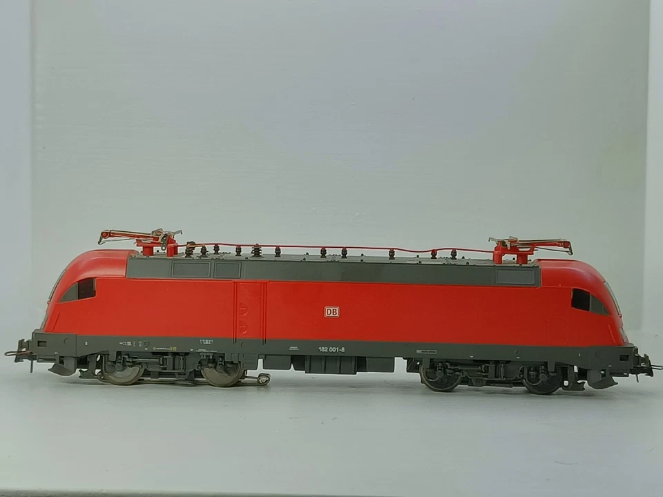 Piko - H0 E-Lok BR 182 001-8 der DB in rot - Digitales Licht - mit Mittelleiter - Bild 4 von 4