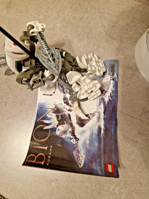 LEGO Bionicle Rahkshi Kit 100% complete with Kraata Canisters and Instructions
