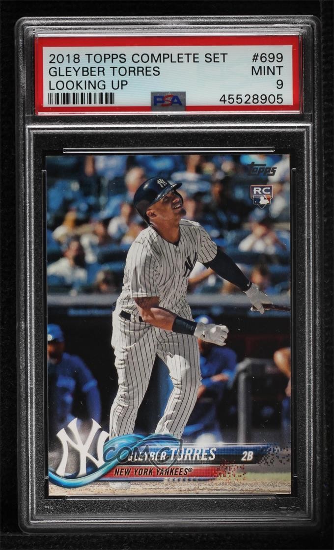 2018 Topps TOPPS COMPLETE SET LOOKING UP #699 Gleyber Torres front