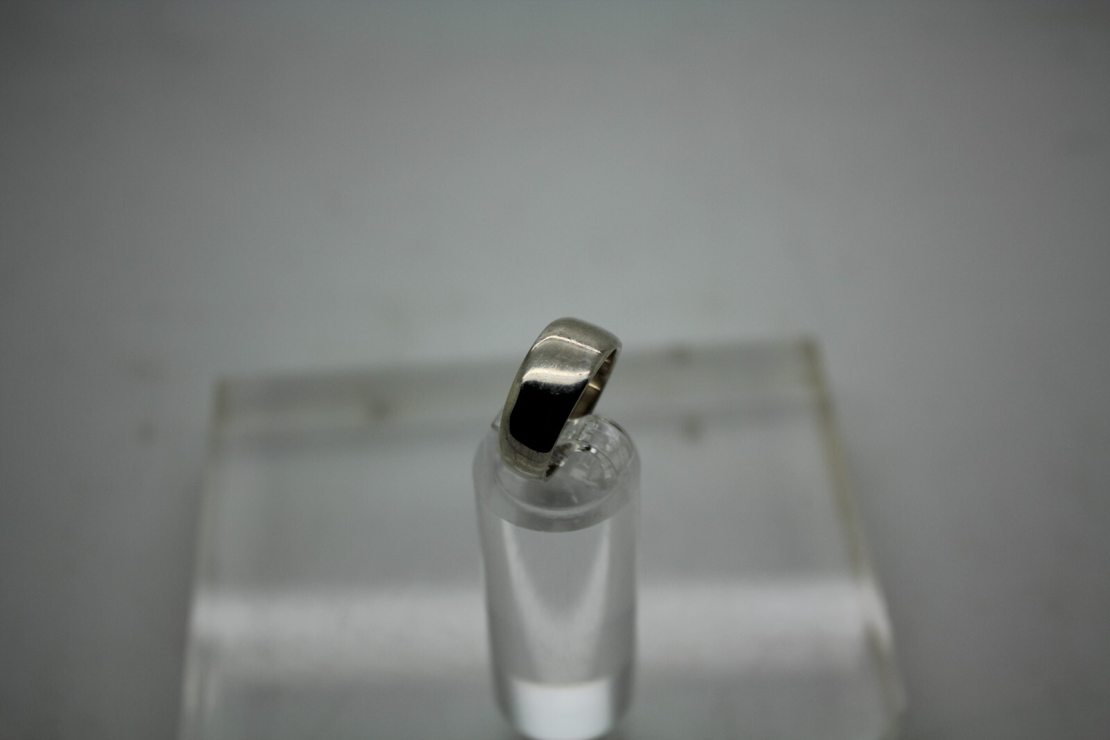 .925 Sterling Silver Solid GRADUATING WIDTH DESIG… - image 3