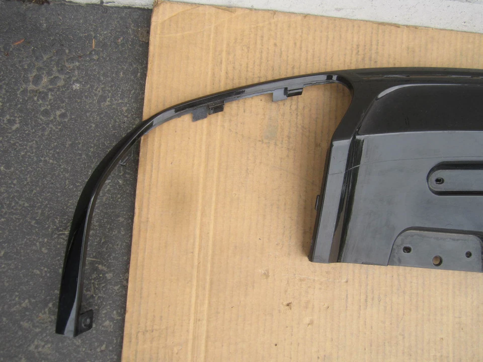 aa204239 Volvo S90 2017 2018 2019 2020 parachoques trasero cubierta cenefa moldura OEM Foto 2 de 4