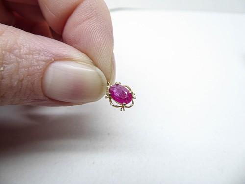 9ct Gold Ruby Pendant New Yellow Gold with gift box - Picture 8 of 8
