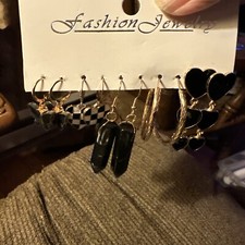 5 Pairs Of Butterflies,Hoops  Hearts Themed In Black,gold,white Dangle Earrings