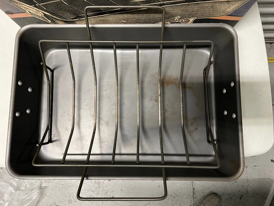 Vintage Calphalon Commercial Nonstick Roaster Pan w/Rack ZR1806 TOLEDO, OHIO - Image 2 of 4