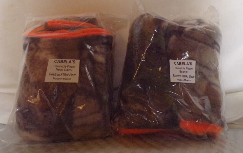 Original Cabela's Reversible Beanie/Gaiter Combo Realtree Xtra/Blaze - Image 4 of 4