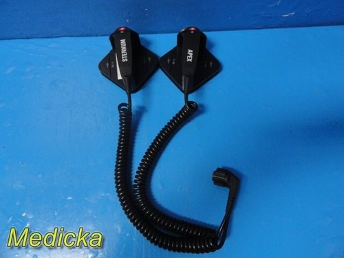 Medtronic Physio Control 3006567-005 Hard External Paddles (Sternum/Apex) ~33843 - Picture 9 of 17