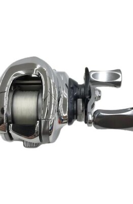 Shimano 19 Antares DC HG Right Handle Fishing Reel used Shimano 19 Antares DC HG Right Handle Fishing Reel used
