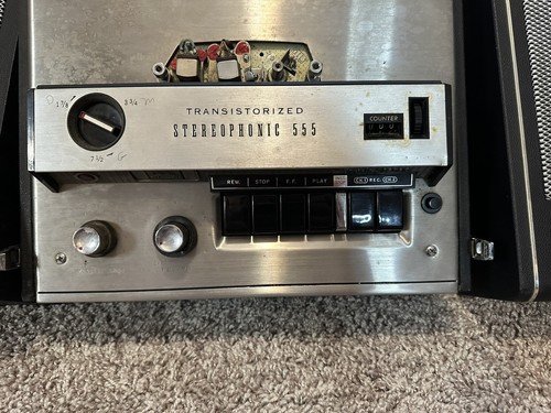 Concord Stereophonic 555 Dual Speaker Vintage Tape Recorder Reel to Reel - Imagen 2 de 12