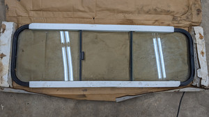 Peterbilt Rear Slider Window 20-17020-001S CRL PACCAR 359 378 379 NOS 54.5x18